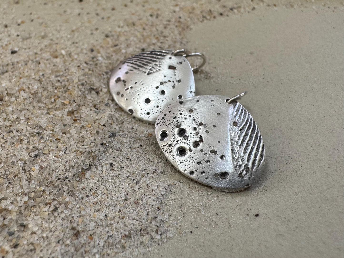 Silver seashell "fossil" and sand impression earrings