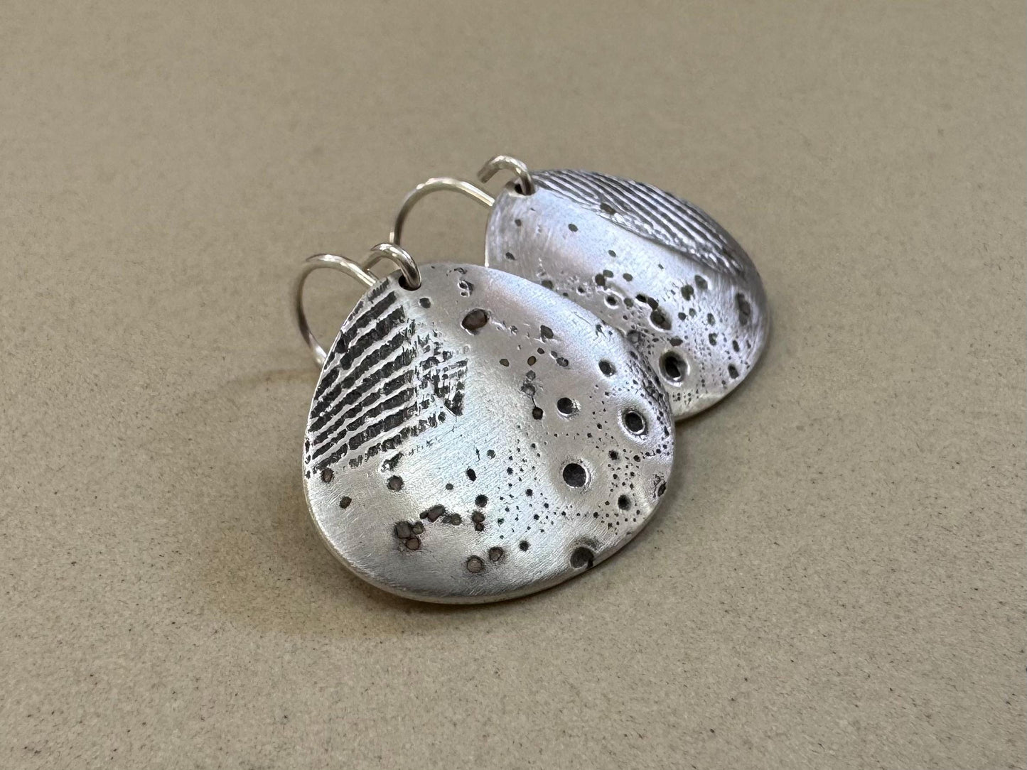 Silver seashell "fossil" and sand impression earrings