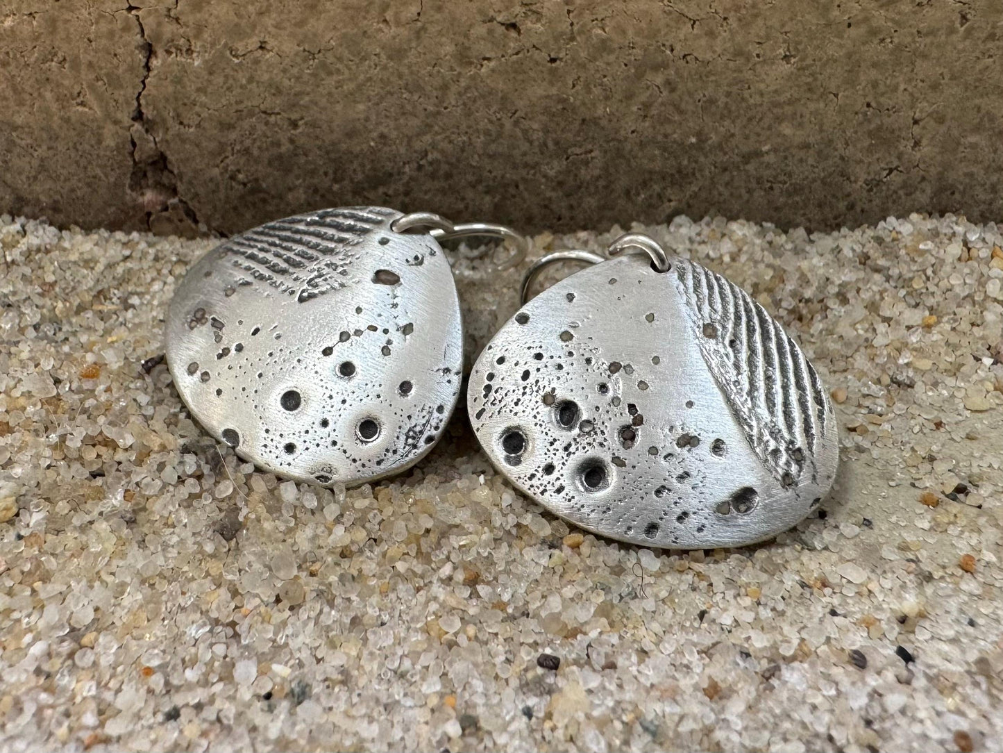 Silver seashell "fossil" and sand impression earrings