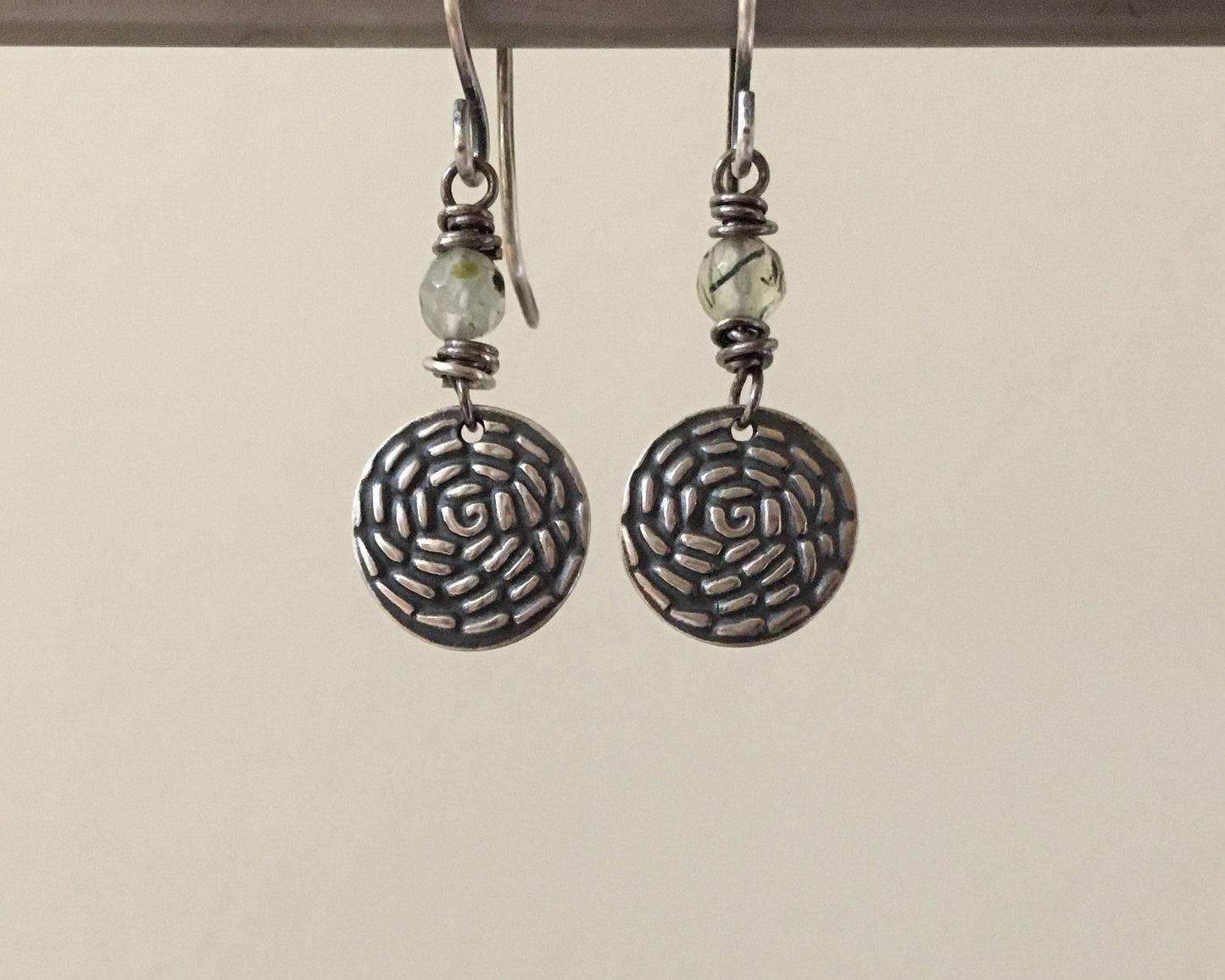 Petite floral silver earrings with prehnite