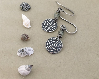 Petite floral silver earrings with prehnite