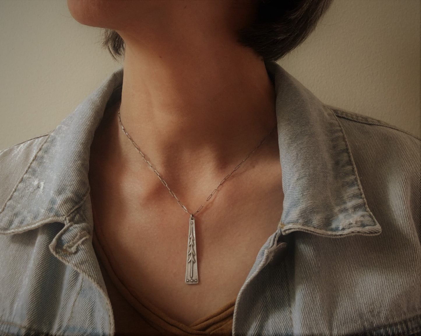 Sterling silver lone pine necklace