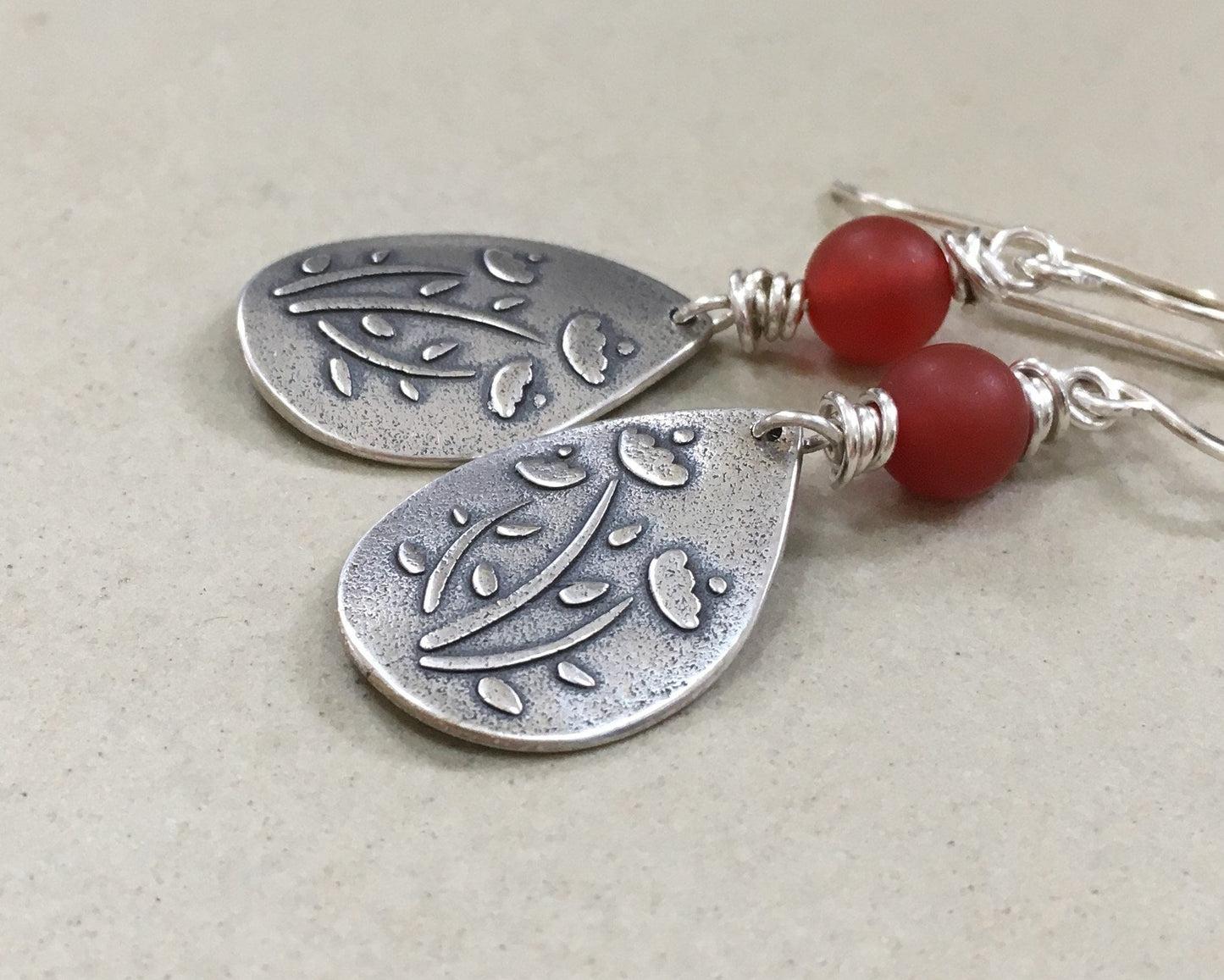 Poppy earrings in oxidized sterling silver with red carnelian beads